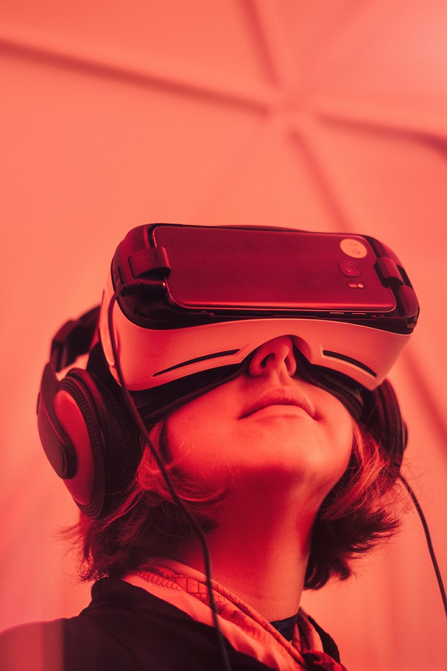 use virtual reality at your event